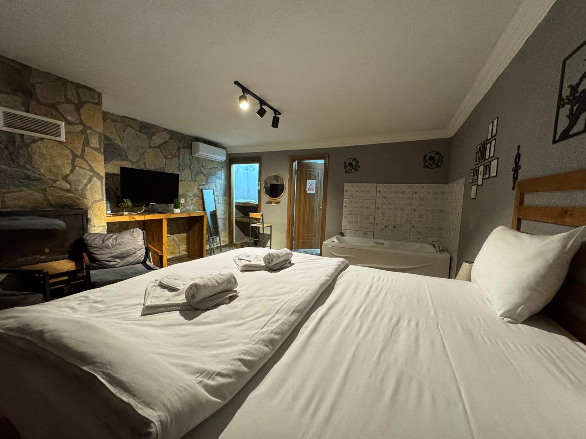 Tas Mahall Luxury Hotel Шиле Экстерьер фото
